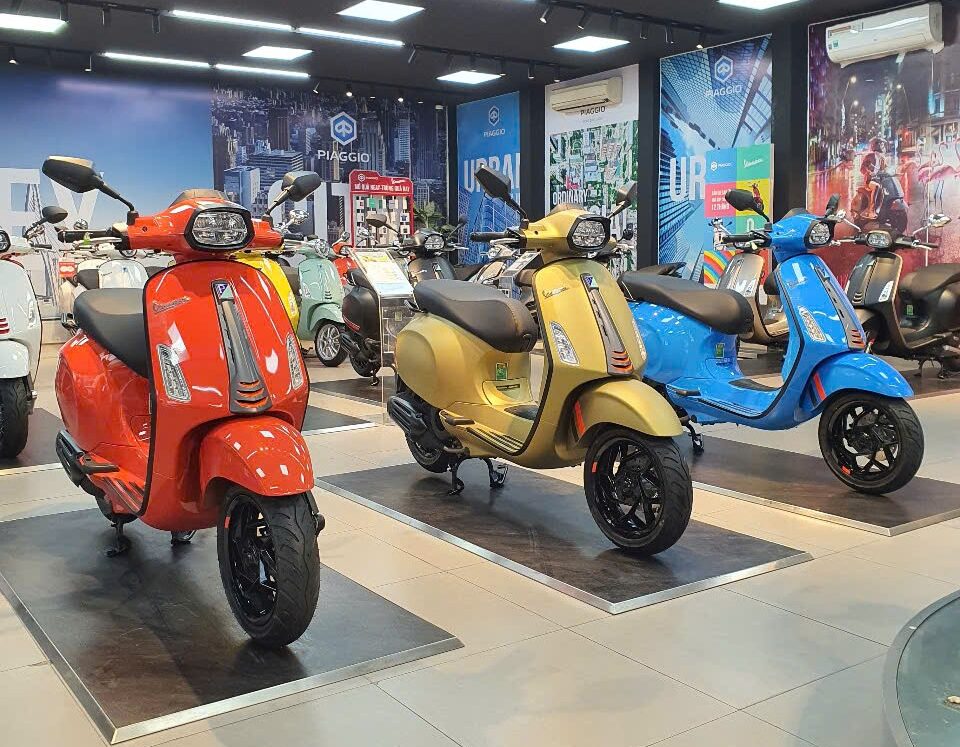 Giá xe máy Vespa mới nhất tháng 2/2025: Khách hàng chú ý khuyến mãi để giảm tiền triệu khi mua xe- Ảnh 2. Giá xe máy Vespa mới nhất tháng 2/2025: Khách hàng chú ý khuyến mãi để giảm tiền triệu khi mua xe- Ảnh 2.