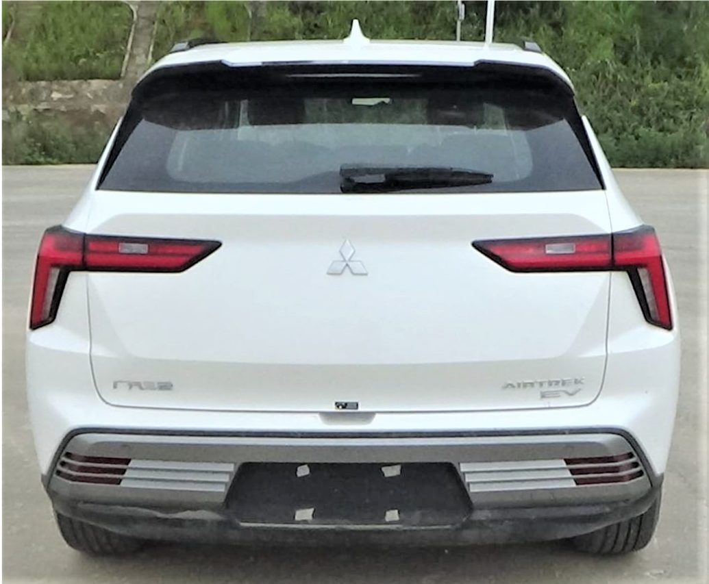 xe-dien-mitsubishi-airtrek-2022-anh-6 xe dien mitsubishi airtrek 2022 anh 6