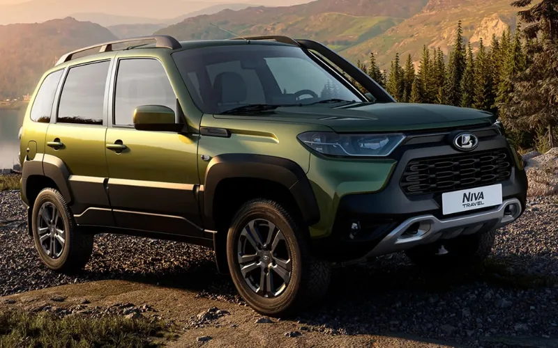 cac-mau-xe-o-to-cua-hang-lada-5-png Lada Niva Travel được xem là mẫu xe cao cấp nhất trong dòng sản phẩm mà Lada mang đến thị trường Việt Nam lần này