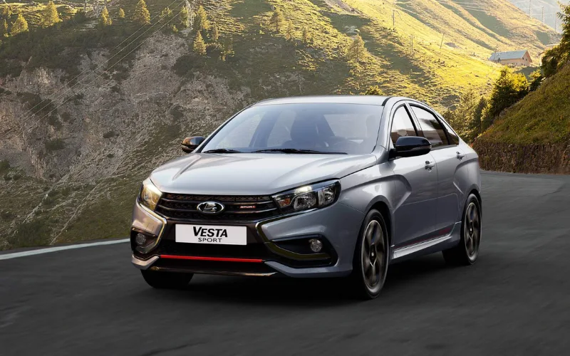 cac-mau-xe-o-to-cua-hang-lada-8-png Thêm vào đó, một yếu tố khác đang có tác động không nhỏ đến thị trường ô tô là xu hướng ưa chuộng các dòng xe SUV ngày càng tăng