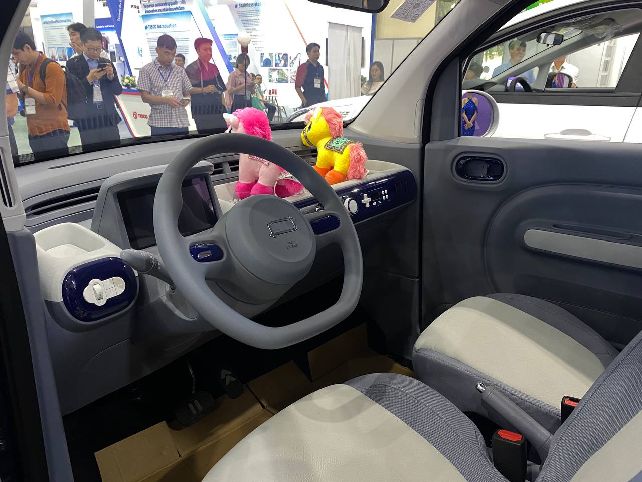 Thêm 2 mẫu ô tô mới lạ vào Việt Nam: Mini dự kiến dưới 200 triệu, MPV dưới 600 triệu đồng, liệu có khó cạnh tranh khi trang bị chỉ ở mức cơ bản?- Ảnh 2. Thêm 2 mẫu ô tô mới lạ vào Việt Nam: Mini dự kiến dưới 200 triệu, MPV dưới 600 triệu đồng, liệu có khó cạnh tranh khi trang bị chỉ ở mức cơ bản?- Ảnh 2.
