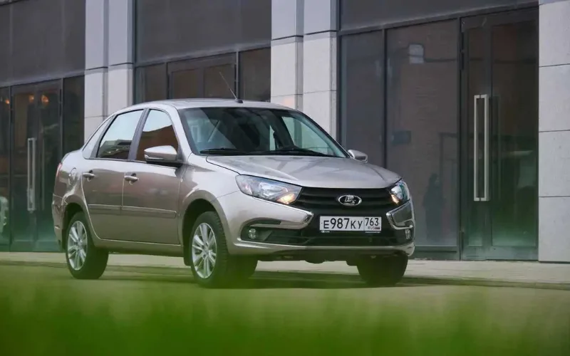 lada-granta-2025-4-png Lada Granta 2025 dự kiến trang bị động cơ 1.6L hút khí tự nhiên, sản sinh công suất vận hành 87 mã lực