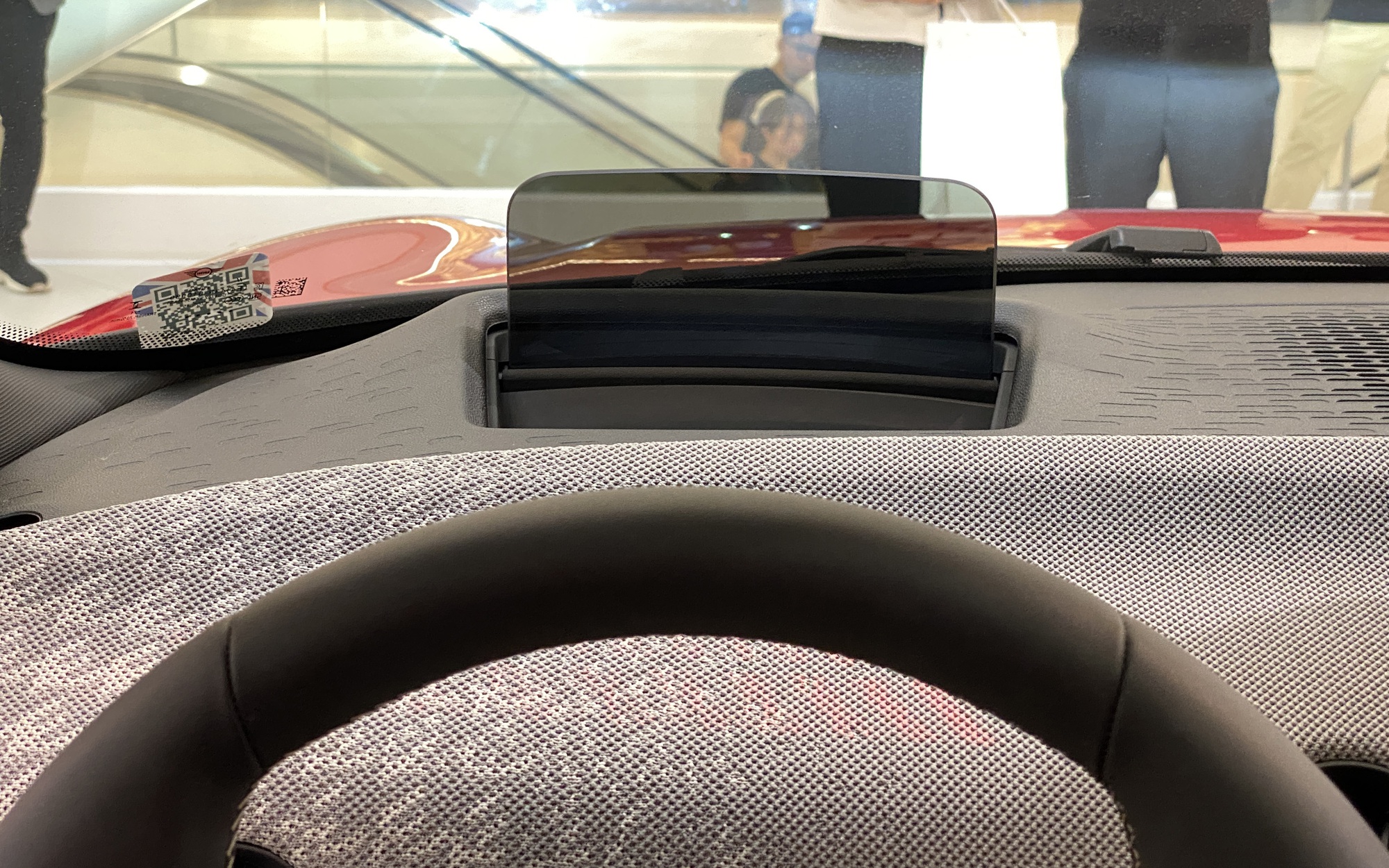 MINI Cooper 2025 ra mắt Việt Nam: Giá từ 2,099 tỷ đồng, thiết kế lạ lẫm, nhiều công nghệ lần đầu xuất hiện, có ADAS- Ảnh 21. MINI Cooper 2025 ra mắt Việt Nam: Giá từ 2,099 tỷ đồng, thiết kế lạ lẫm, nhiều công nghệ lần đầu xuất hiện, có ADAS- Ảnh 21.