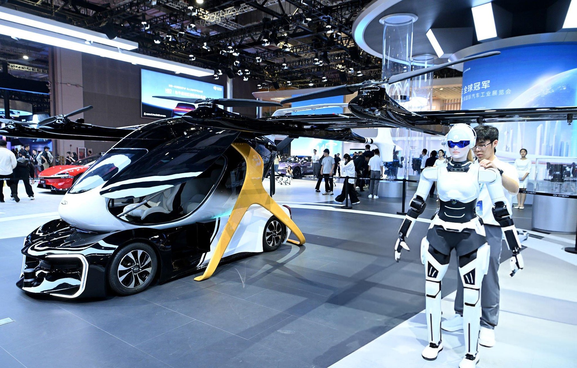 Những mẫu xe đáng chú ý tại Triển lãm ô tô Thượng Hải 2025- Ảnh 16. Những mẫu xe đáng chú ý tại Triển lãm ô tô Thượng Hải 2025- Ảnh 16.
