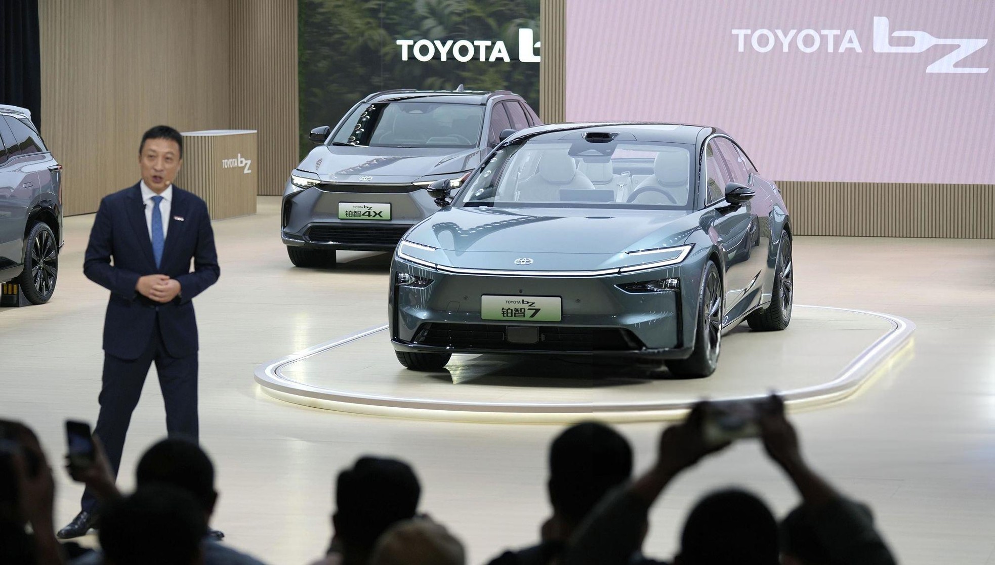 Những mẫu xe đáng chú ý tại Triển lãm ô tô Thượng Hải 2025- Ảnh 2. Những mẫu xe đáng chú ý tại Triển lãm ô tô Thượng Hải 2025- Ảnh 2.