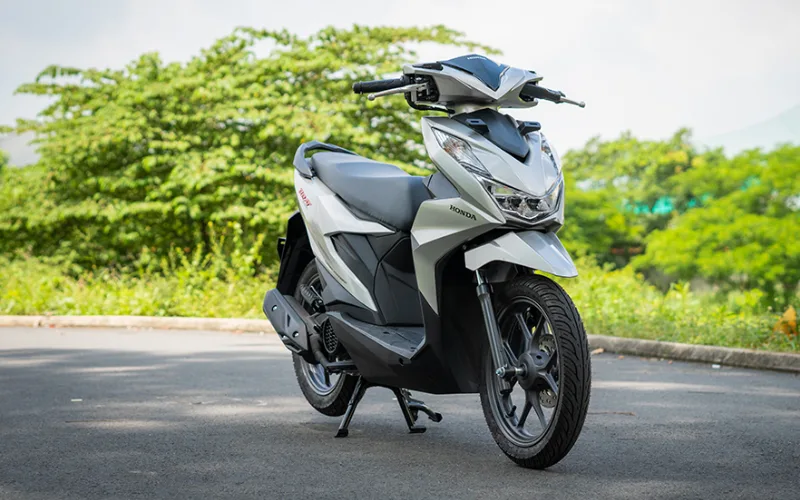 xe-tay-ga-nu-gia-duoi-30-trieu-dong-13-png Với khởi điểm chỉ từ 23,9 triệu đồng, Honda BeAT phù hợp với tiêu chí lựa chọn xe tay ga nữ dưới 30 triệu mà bạn đọc đang tìm kiếm