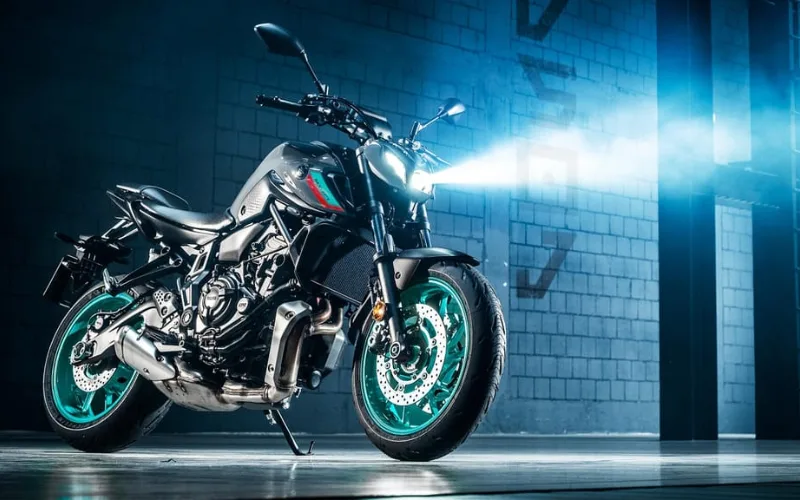 yamaha-mt-07-2-png Yamaha MT-07 2025 sở hữu thông số kích thước khá lý tưởng, trang bị tiện ích và động cơ vận hành phù hợp với những cá nhân mới "gia nhập" hội xe phân khối lớn