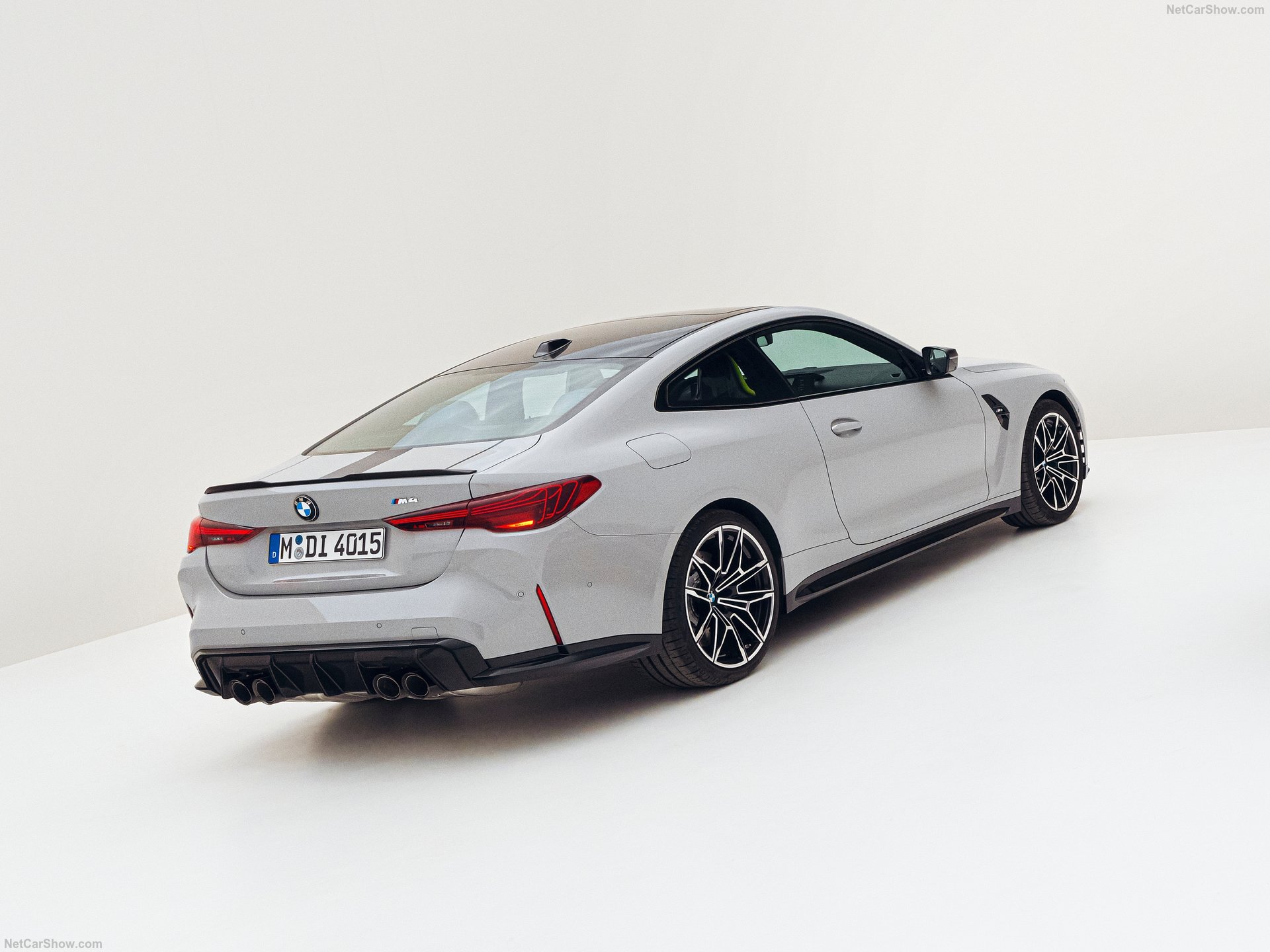 BMW M3, M4 đời mới chính hãng đầu tiên về Việt Nam: Mạnh hơn 500hp, màu cực nổi, riêng option đã tới 1,4 tỷ đồng- Ảnh 10. BMW M3, M4 đời mới chính hãng đầu tiên về Việt Nam: Mạnh hơn 500hp, màu cực nổi, riêng option đã tới 1,4 tỷ đồng- Ảnh 10.