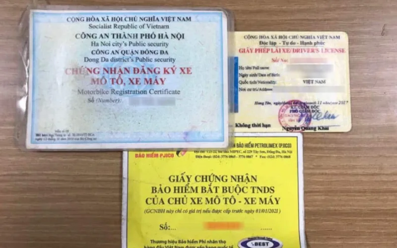 di-phuot-bang-xe-may-7-png Cần mang đủ giấy tờ khi đi phượt bằng xe máy