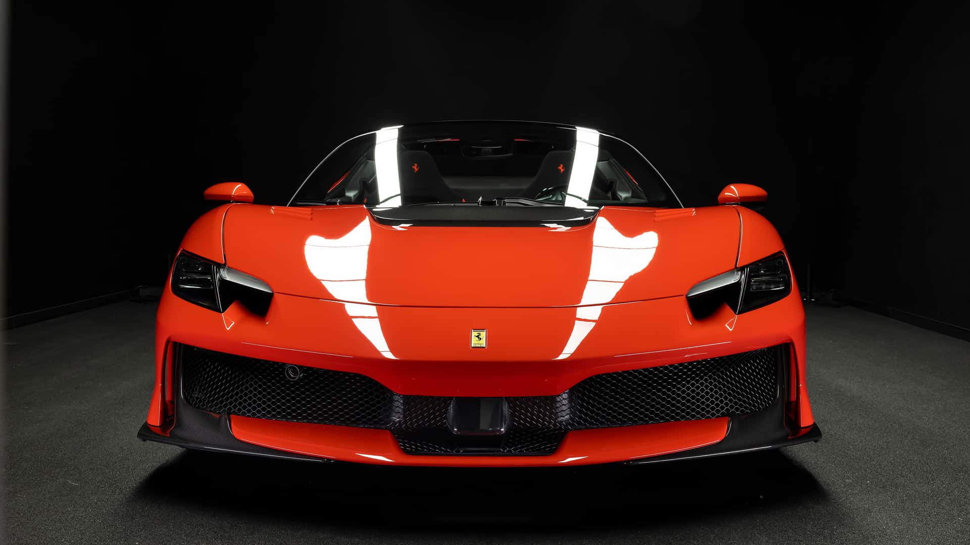 Ferrari 296 Speciale ra mắt: Gần 900hp, là siêu xe RWD mạnh nhất của hãng, nhìn đâu cũng thấy carbon- Ảnh 10. Ferrari 296 Speciale ra mắt: Gần 900hp, là siêu xe RWD mạnh nhất của hãng, nhìn đâu cũng thấy carbon- Ảnh 10.
