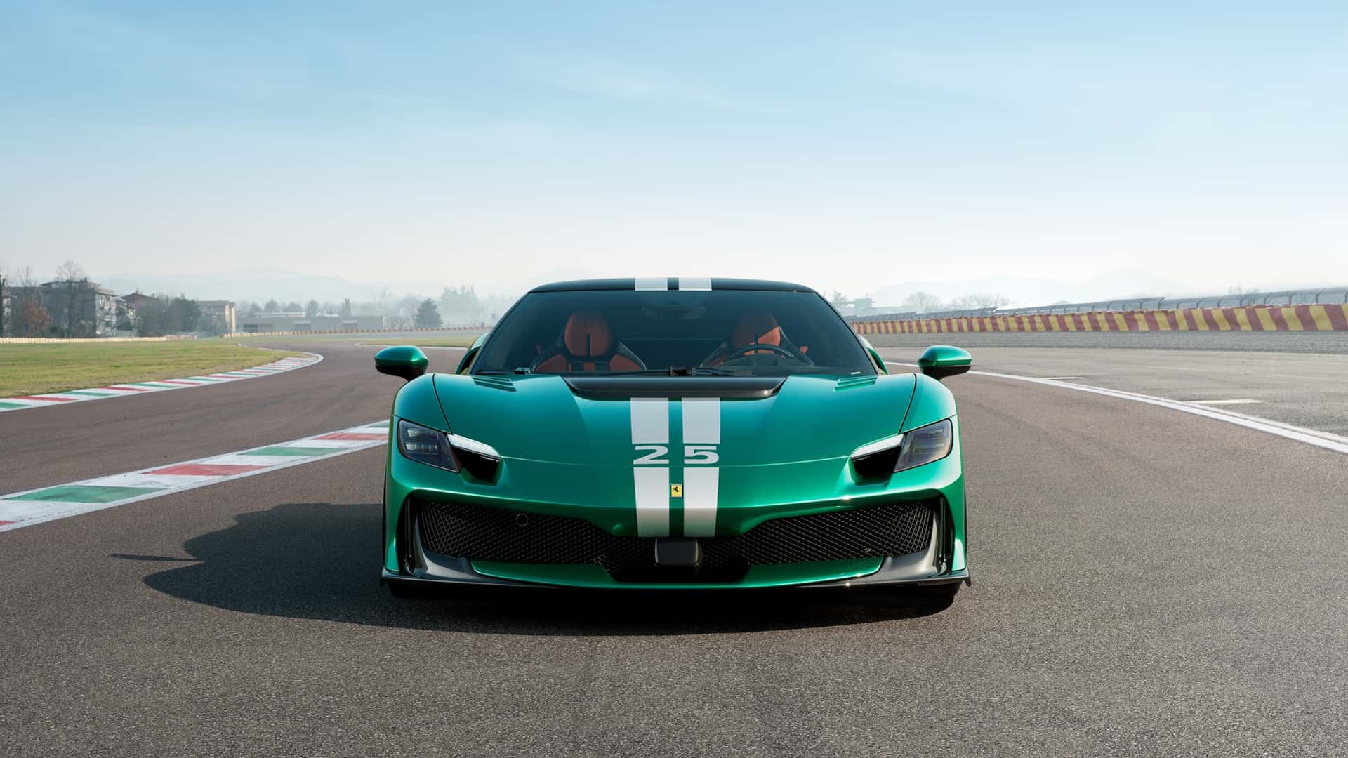 Ferrari 296 Speciale ra mắt: Gần 900hp, là siêu xe RWD mạnh nhất của hãng, nhìn đâu cũng thấy carbon- Ảnh 5. Ferrari 296 Speciale ra mắt: Gần 900hp, là siêu xe RWD mạnh nhất của hãng, nhìn đâu cũng thấy carbon- Ảnh 5.