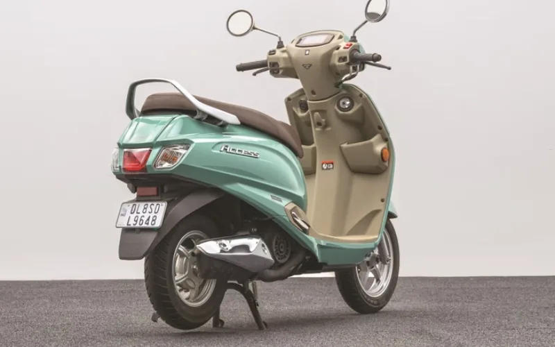 suzuki-accesse-125-4-png Đuôi xe Suzuki Access 125 2025 có phần tròn trịa nhưng hiện đại với các bóng LED ở hai bên