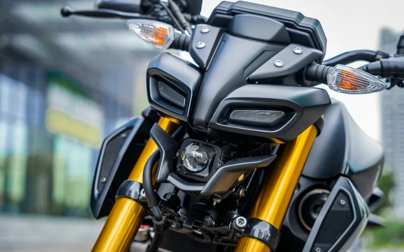 yamaha-mt-15-3-png Hệ thống chiếu sáng của Yamaha MT-15 sử dụng công nghệ LED hiện đại