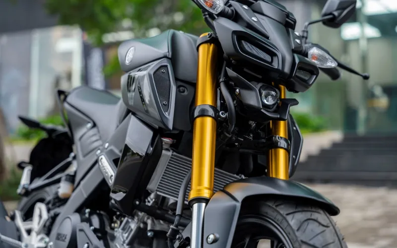 yamaha-mt-15-4-png Yamaha MT-15 2025 vẫn duy trì ngôn ngữ thiết kế hầm hố và đậm chất góc cạnh đặc trưng của dòng MT-Series