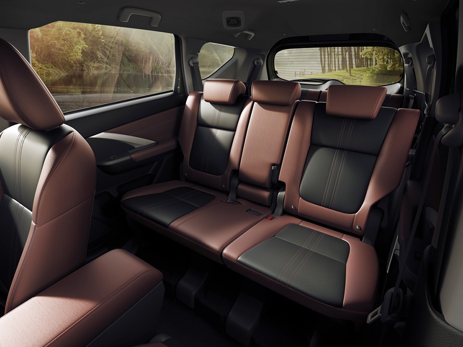 Mitsubishi Xpander 2025 ra mắt: Lưới tản nhiệt mới, màn hình to hơn, thêm túi khí, có camera 360, giá quy đổi khiến người Việt ao ước- Ảnh 24. Mitsubishi Xpander 2025 ra mắt: Lưới tản nhiệt mới, màn hình to hơn, thêm túi khí, có camera 360, giá quy đổi khiến người Việt ao ước- Ảnh 24.