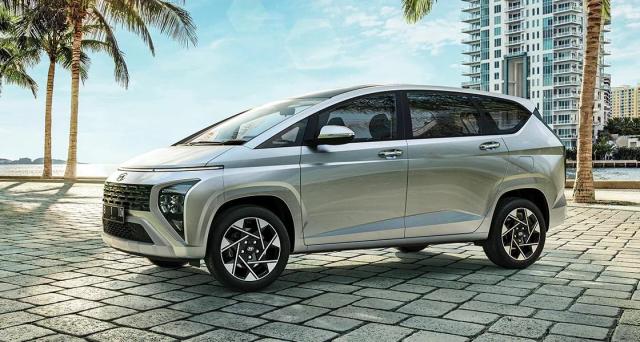 Hyundai Stargazer 2023: MPV 7 chỗ ra mắt tại Việt Nam, có gì nổi bật?