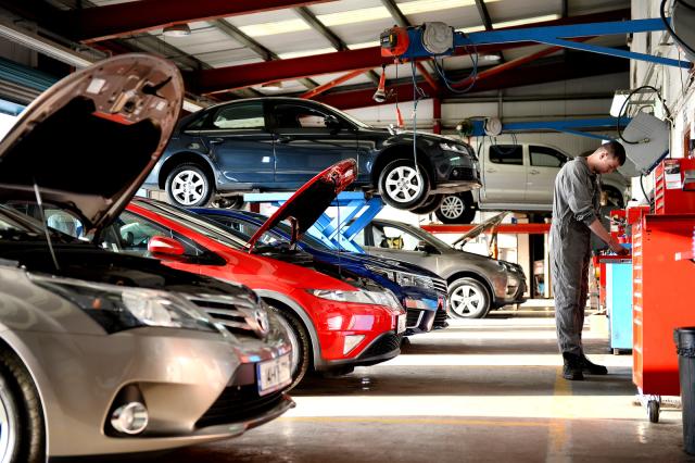 Những cột mốc bảo dưỡng ô tô theo số ODO