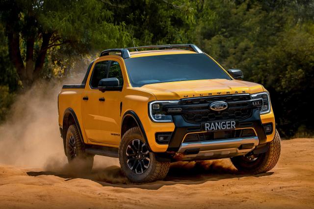 Đánh giá Ford Ranger 2023: So sánh phiên bản XL và Wiltrak có gì khác nhau