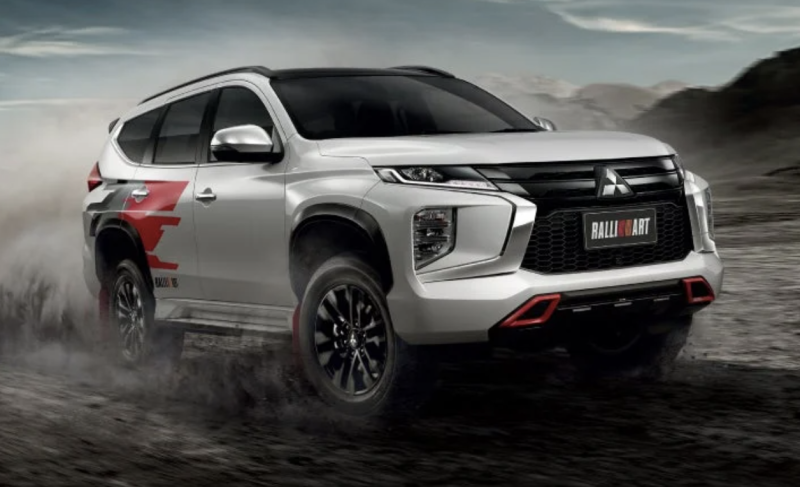 Thông tin về xe Mitsubishi Pajero Sport Ralliart 2022 ra mắt tại Thái Lan