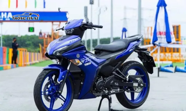 xe moto dưới 175cc: Exciter 155 vva