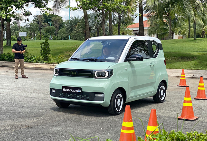 Điểm mạnh của Wuling Hongguang Mini EV là những cung đường hẹp