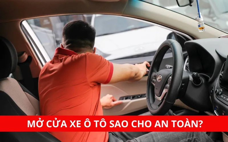 mo cua xe o to sao cho an toan png 1